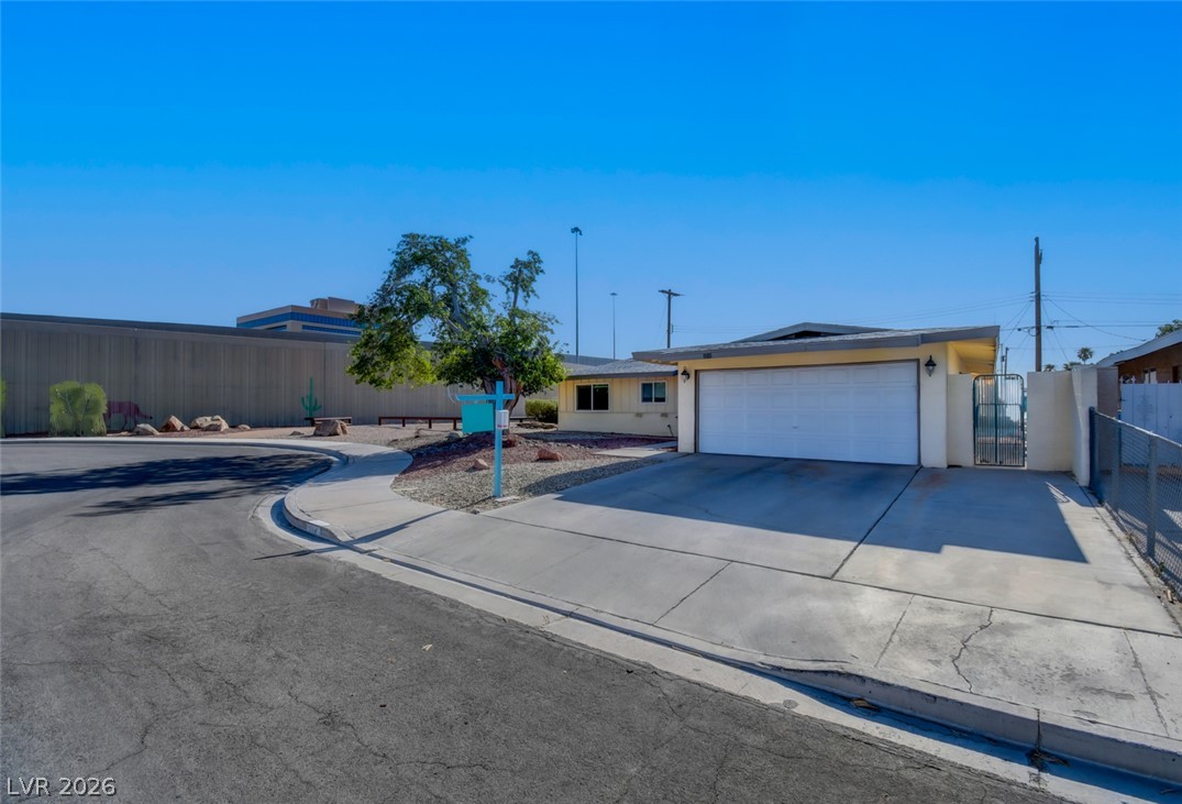 108 Hollyhock Lane Las Vegas NV 89107