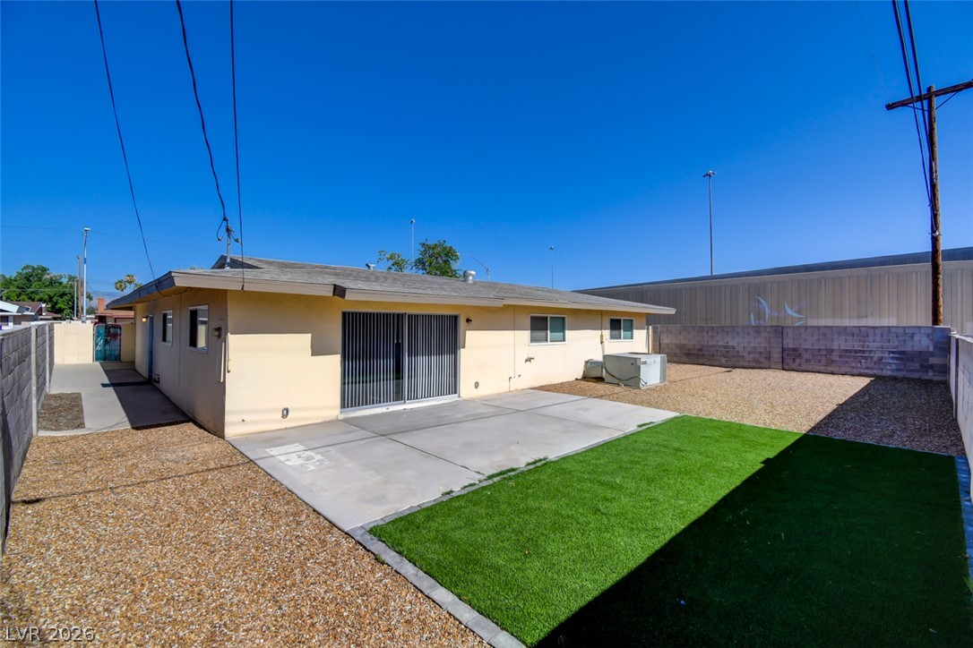 108 Hollyhock Lane Las Vegas NV 89107