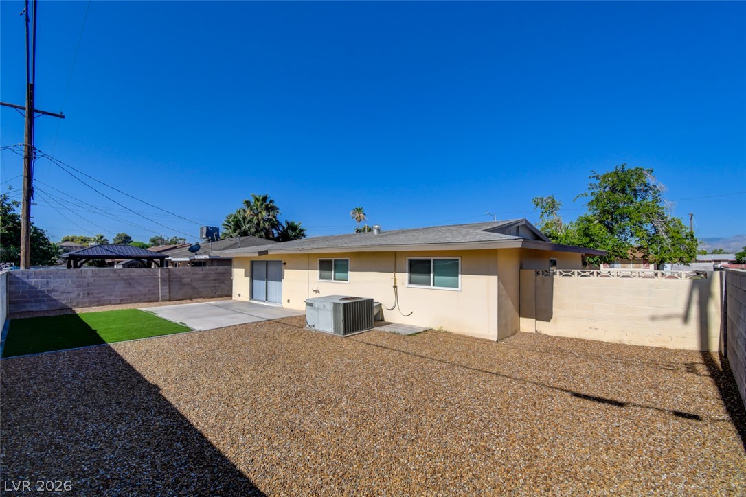 108 Hollyhock Lane Las Vegas NV 89107