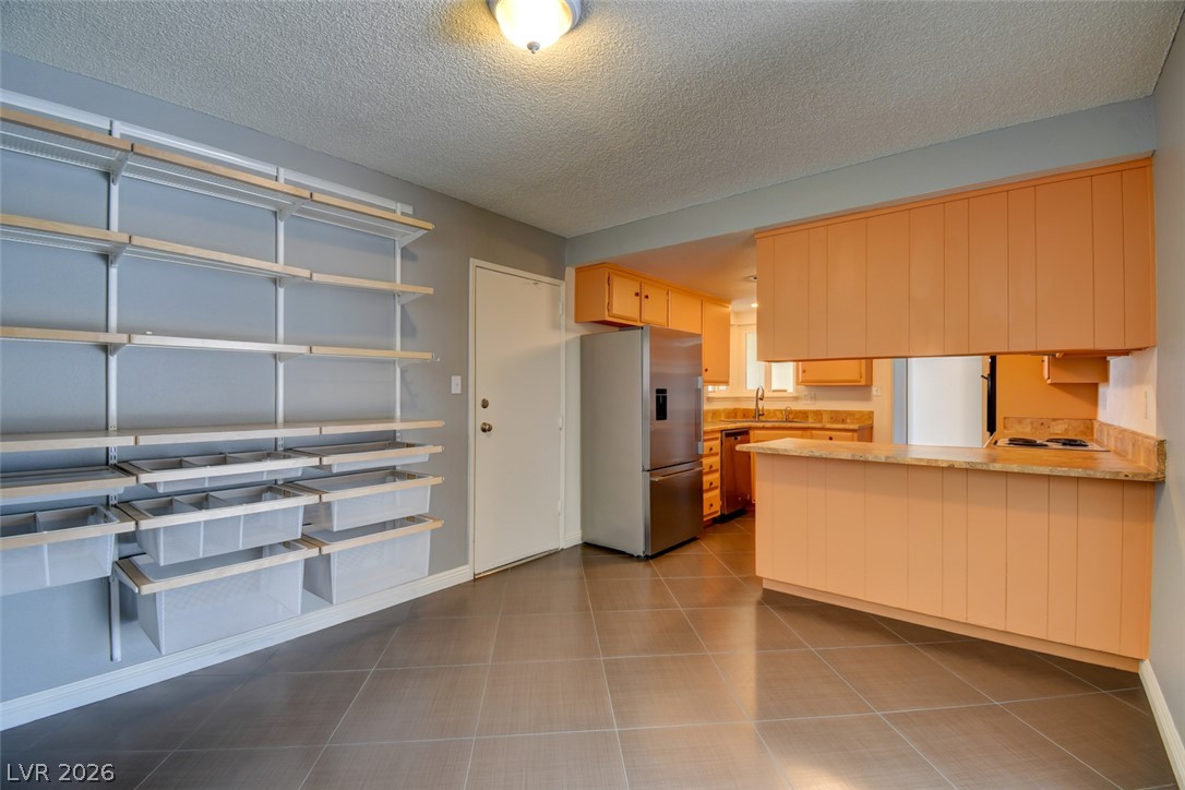 108 Hollyhock Lane Las Vegas NV 89107