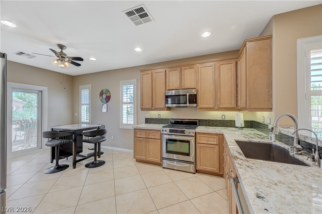 3713 Corte Bella Hills Avenue North Las Vegas NV 89081