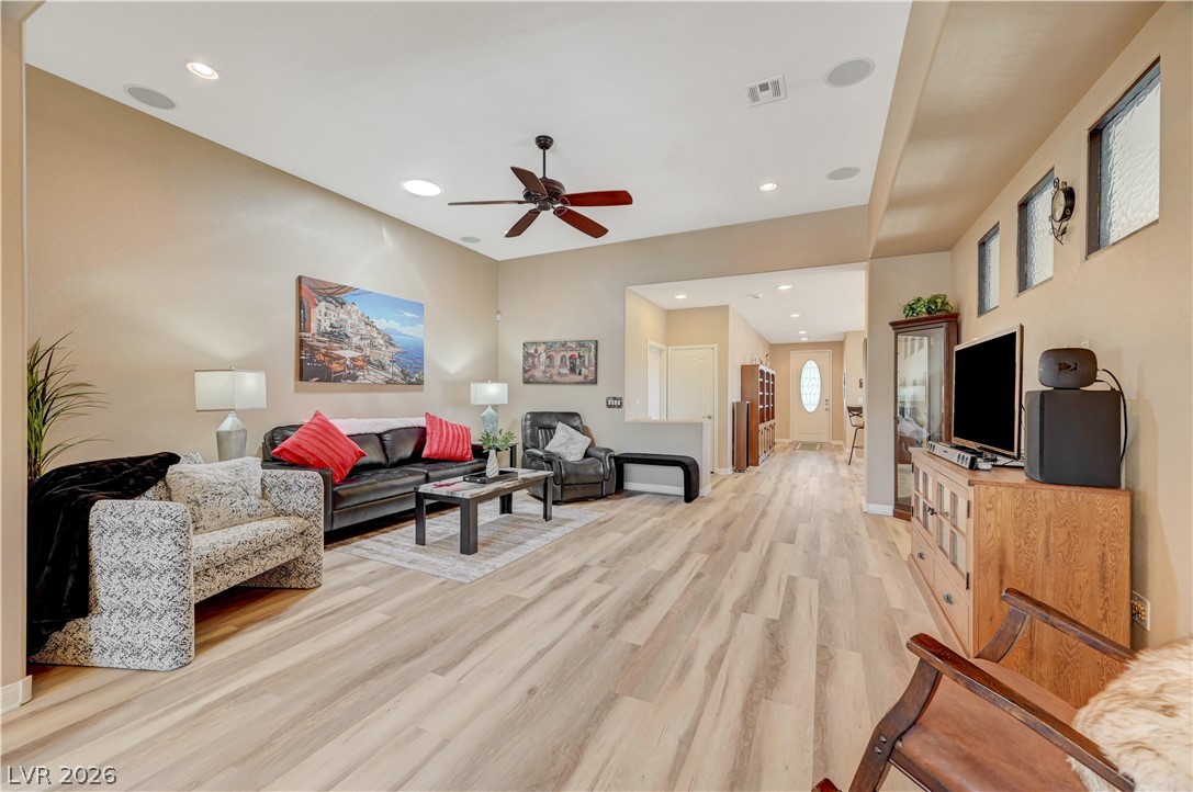 3713 Corte Bella Hills Avenue North Las Vegas NV 89081