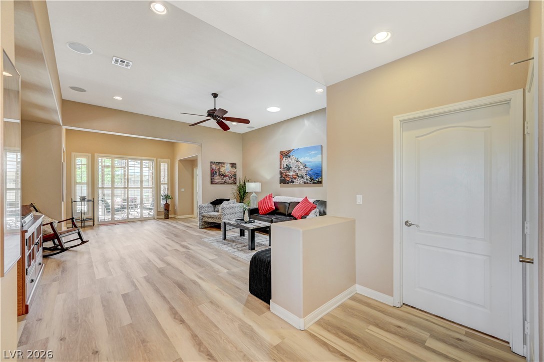 3713 Corte Bella Hills Avenue North Las Vegas NV 89081