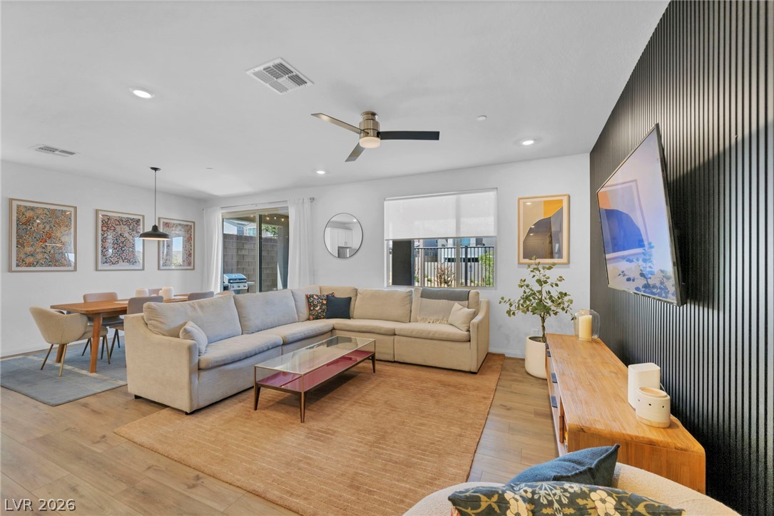 11808 Black Canary Avenue Las Vegas NV 89138