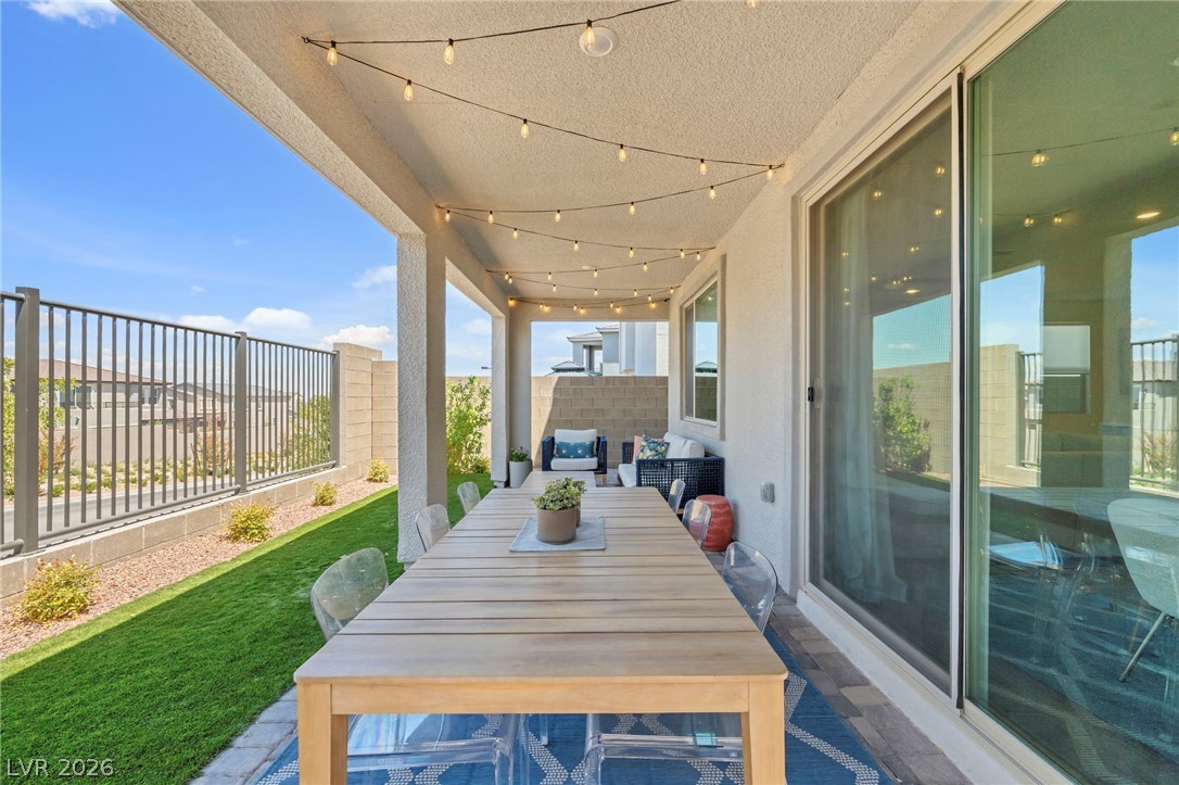 11808 Black Canary Avenue Las Vegas NV 89138