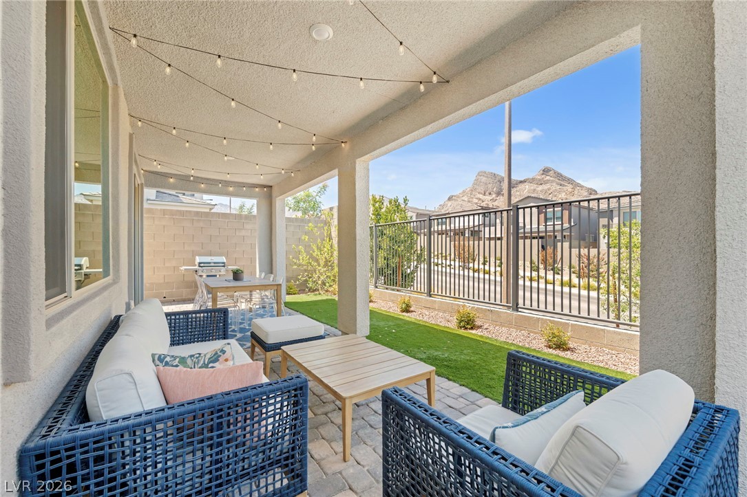 11808 Black Canary Avenue Las Vegas NV 89138