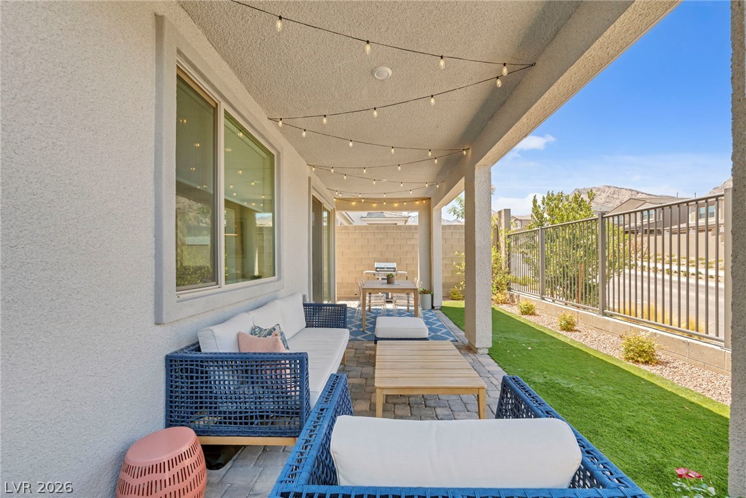 11808 Black Canary Avenue Las Vegas NV 89138