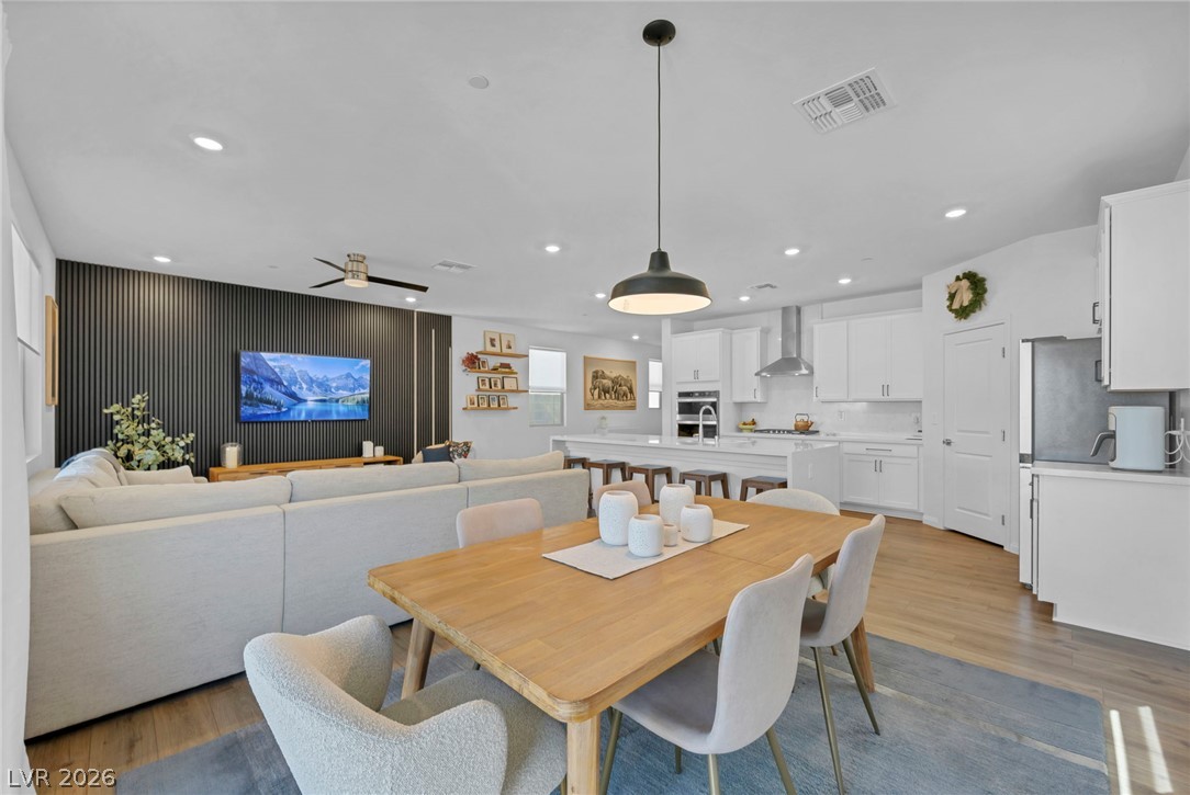 11808 Black Canary Avenue Las Vegas NV 89138
