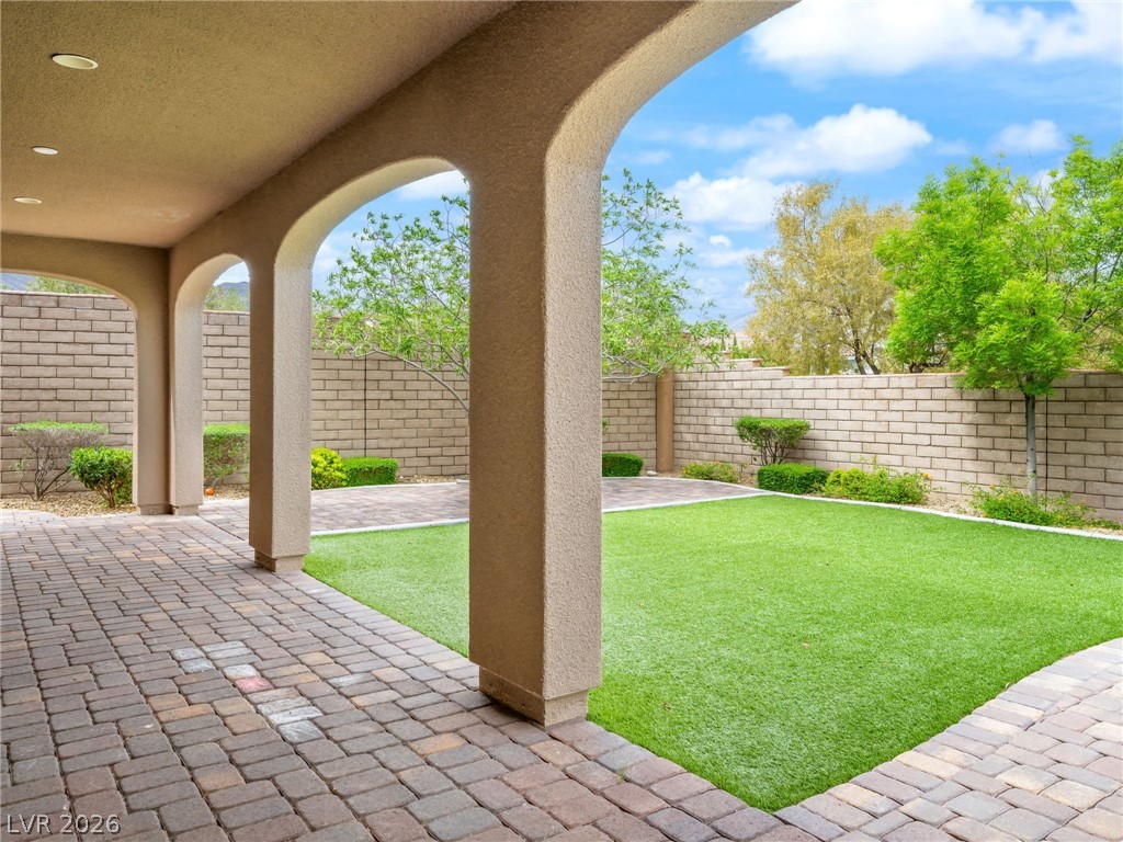 11914 Tres Bispos Avenue Las Vegas NV 89138