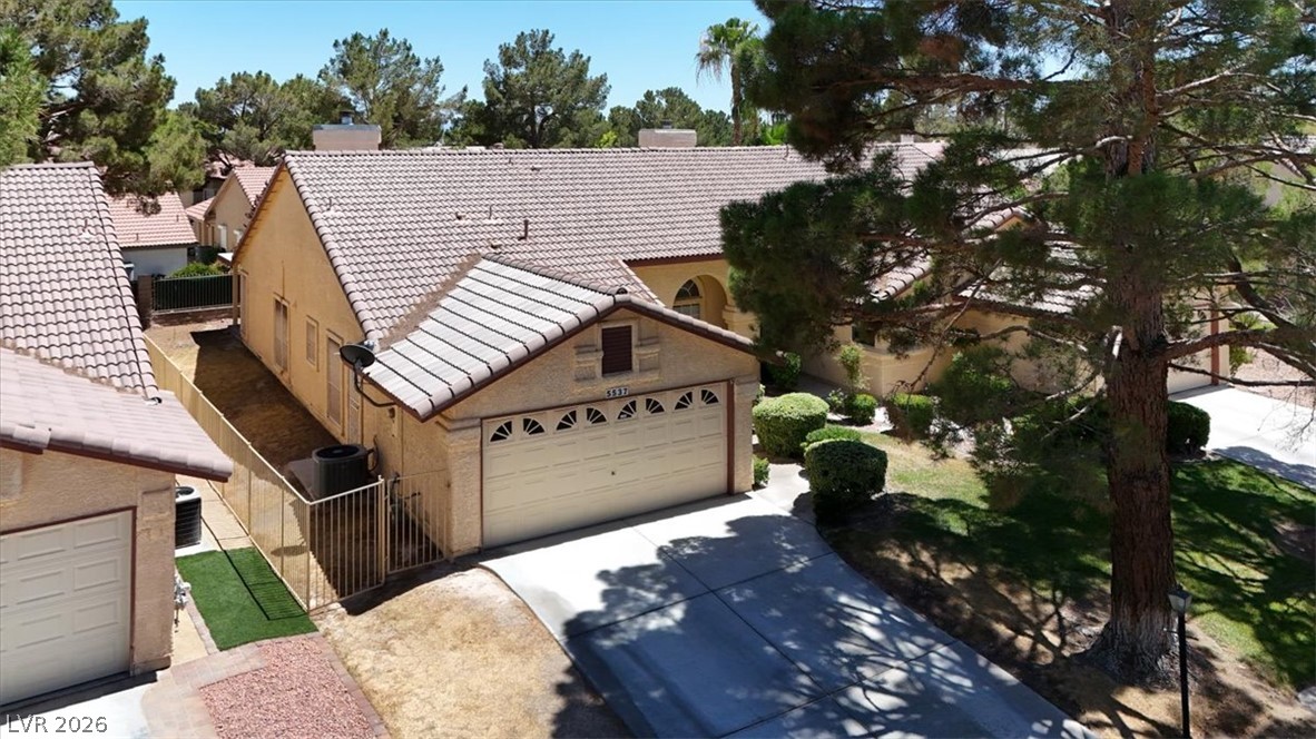 5537 Port Barrington Way Las Vegas NV 89130
