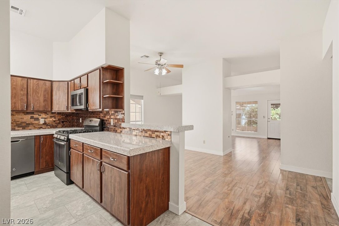 5537 Port Barrington Way Las Vegas NV 89130