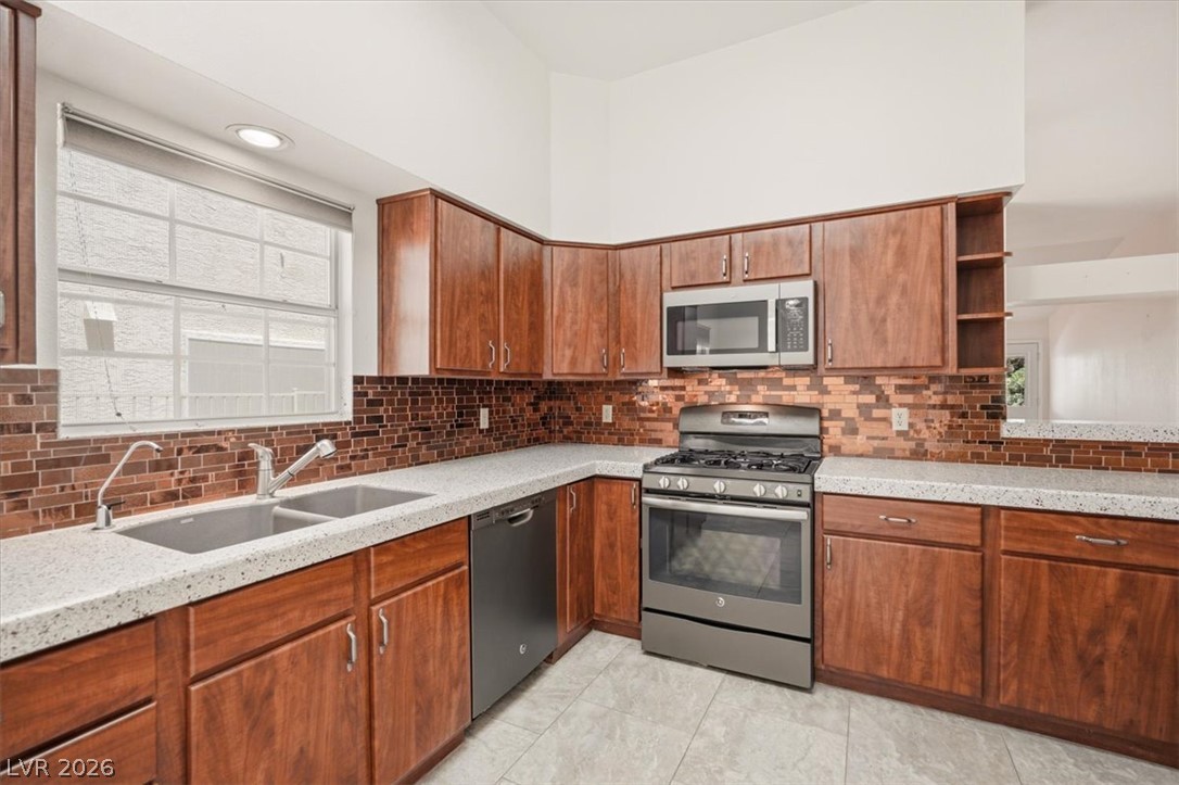 5537 Port Barrington Way Las Vegas NV 89130