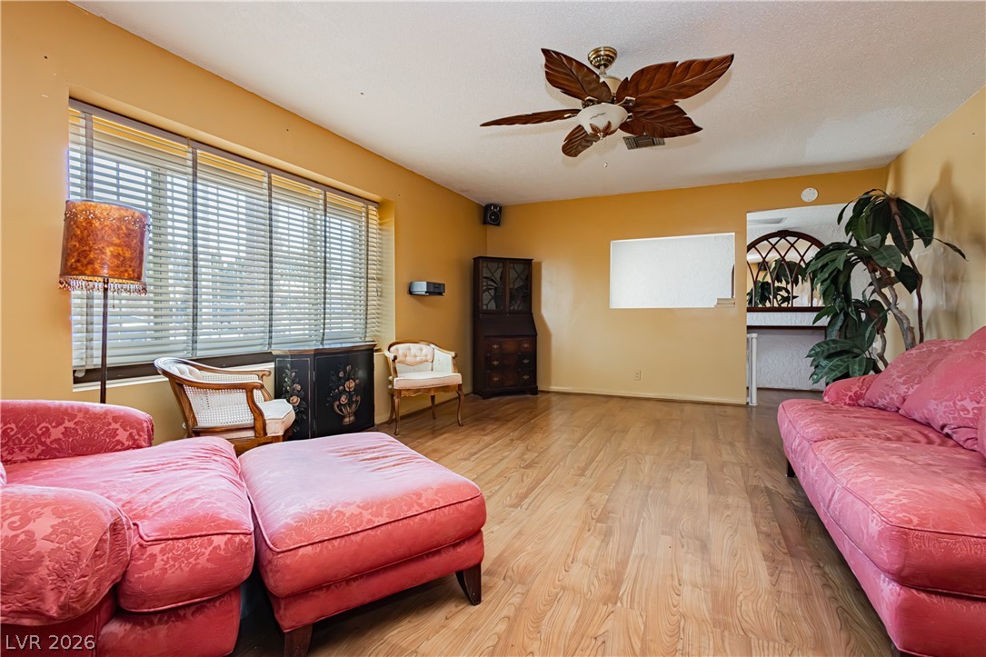 1729 Griffith Avenue Las Vegas NV 89104