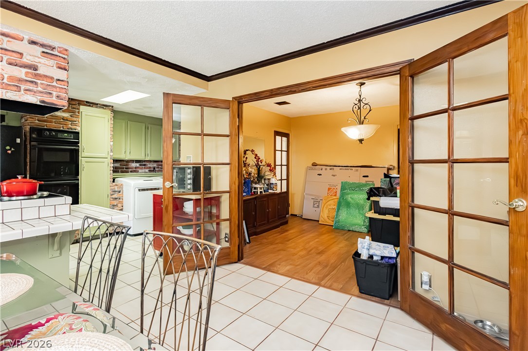 1729 Griffith Avenue Las Vegas NV 89104