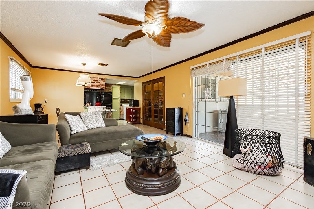 1729 Griffith Avenue Las Vegas NV 89104