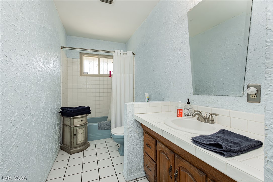 1729 Griffith Avenue Las Vegas NV 89104