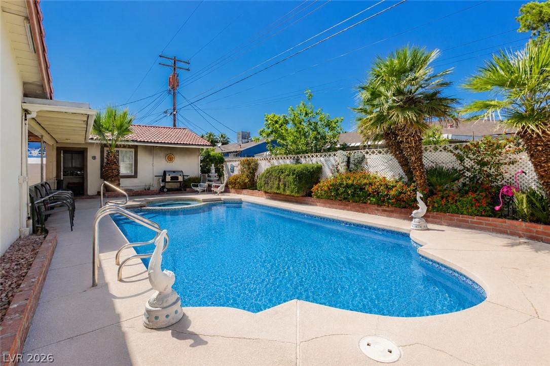 1729 Griffith Avenue Las Vegas NV 89104