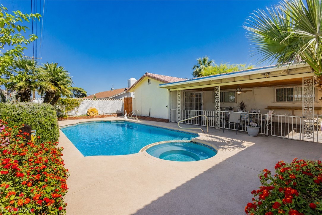 1729 Griffith Avenue Las Vegas NV 89104