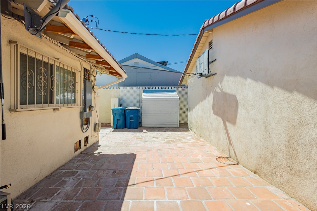1729 Griffith Avenue Las Vegas NV 89104