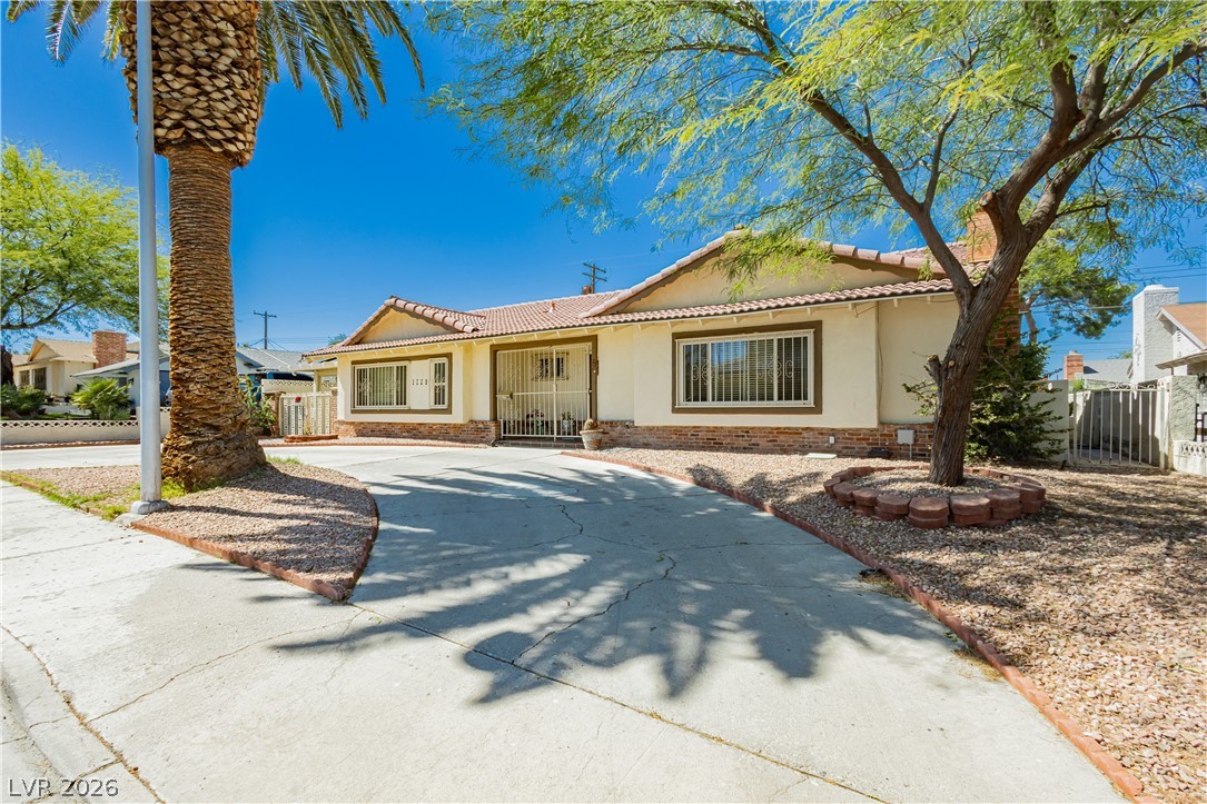 1729 Griffith Avenue Las Vegas NV 89104