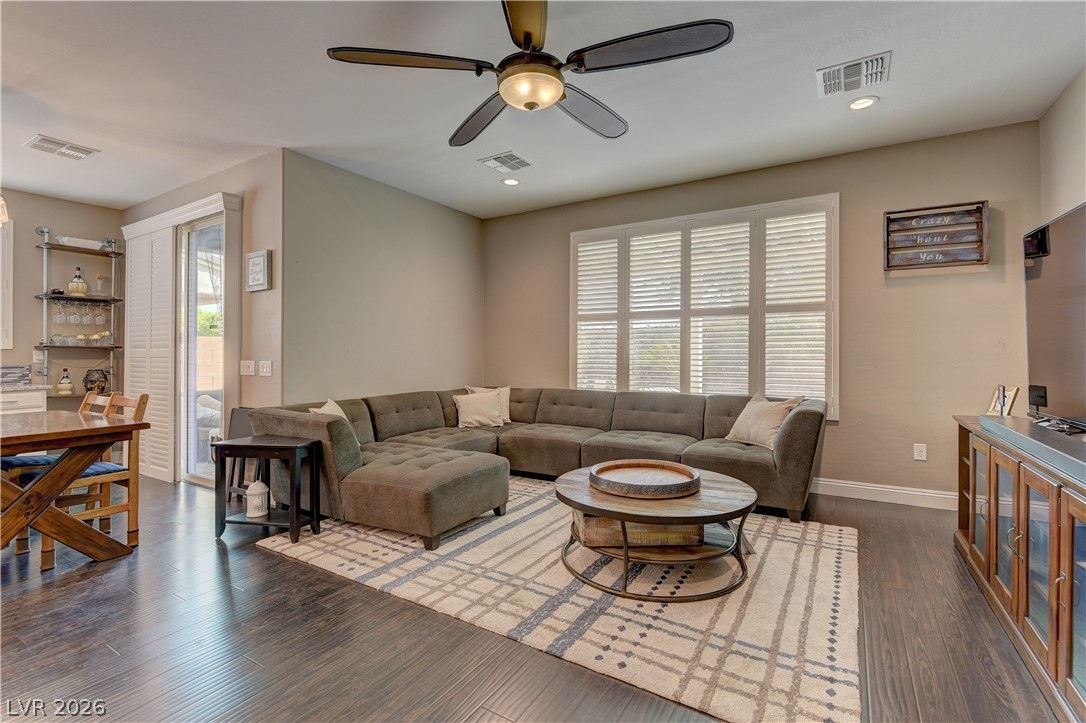 7136 Avana Street Las Vegas NV 89113