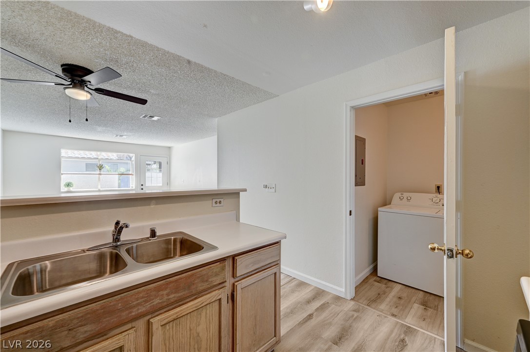 2040 Willowbury Drive C Las Vegas NV 89108