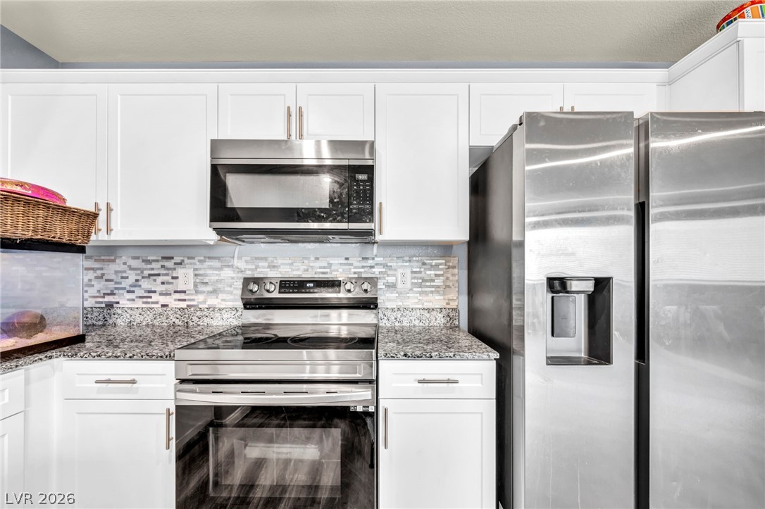 2645 Wimbledon White Court North Las Vegas NV 89086