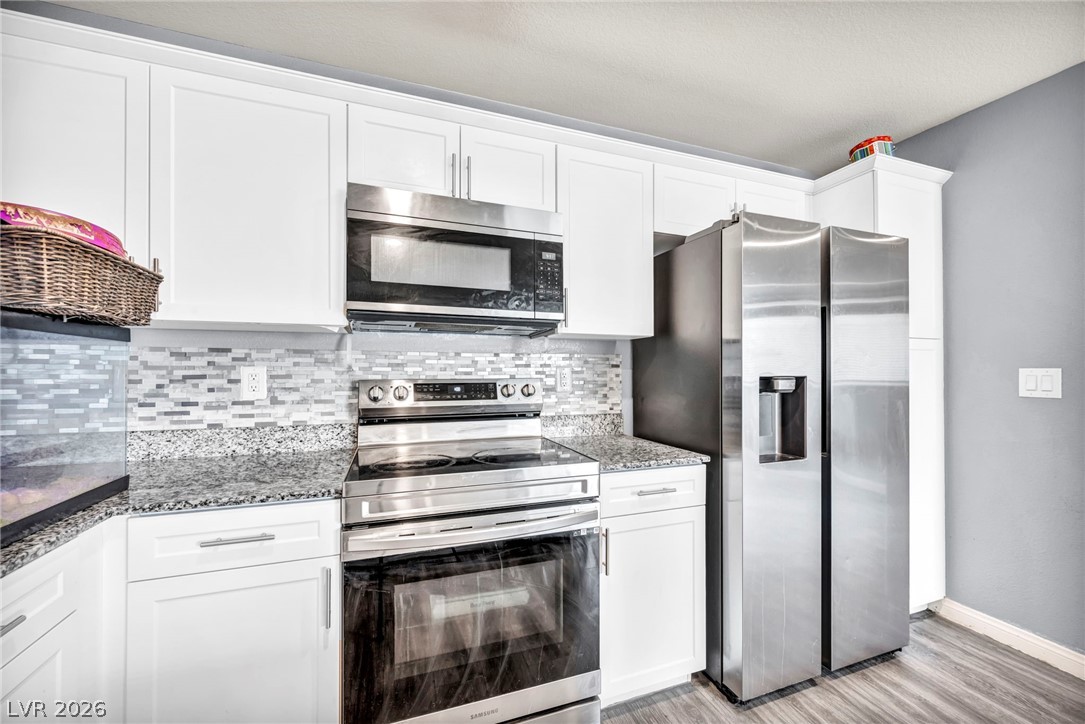 2645 Wimbledon White Court North Las Vegas NV 89086