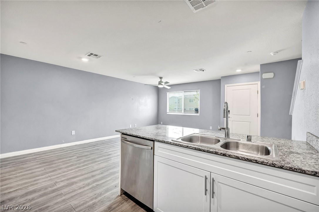 2645 Wimbledon White Court North Las Vegas NV 89086