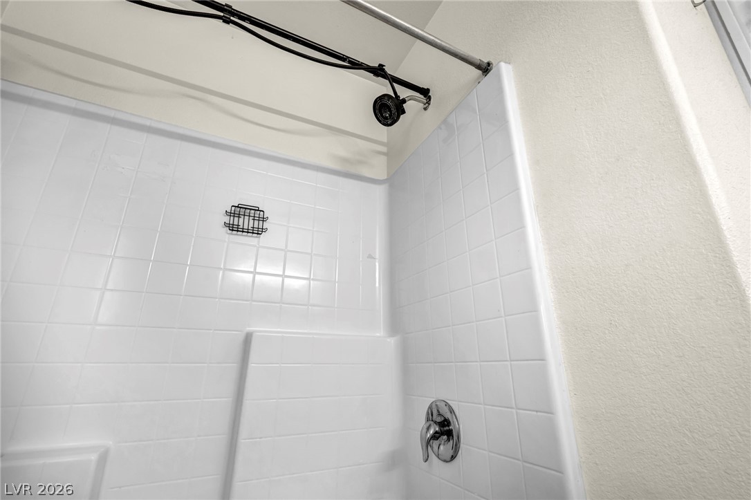2645 Wimbledon White Court North Las Vegas NV 89086