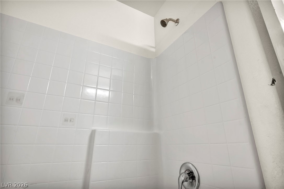 2645 Wimbledon White Court North Las Vegas NV 89086