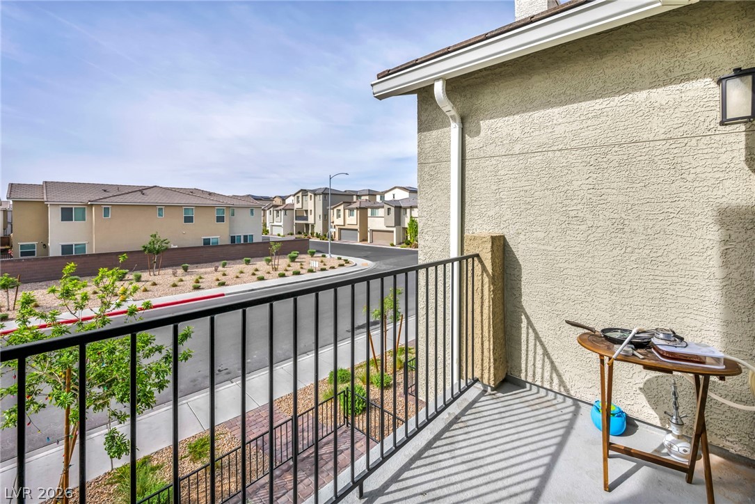 2645 Wimbledon White Court North Las Vegas NV 89086
