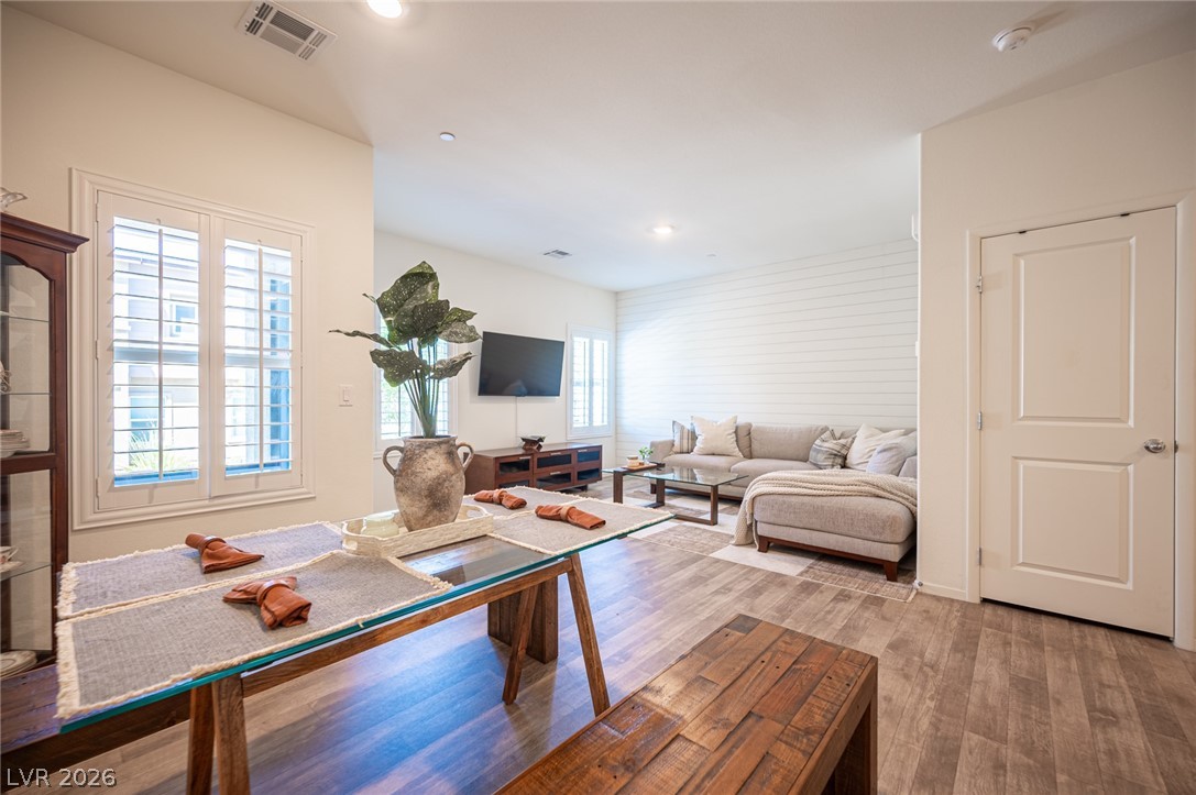 530 Gloster Avenue Henderson NV 89044