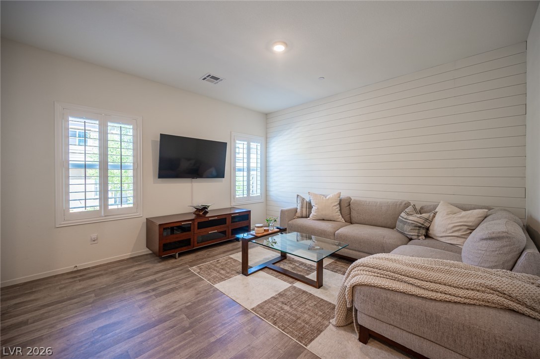 530 Gloster Avenue Henderson NV 89044