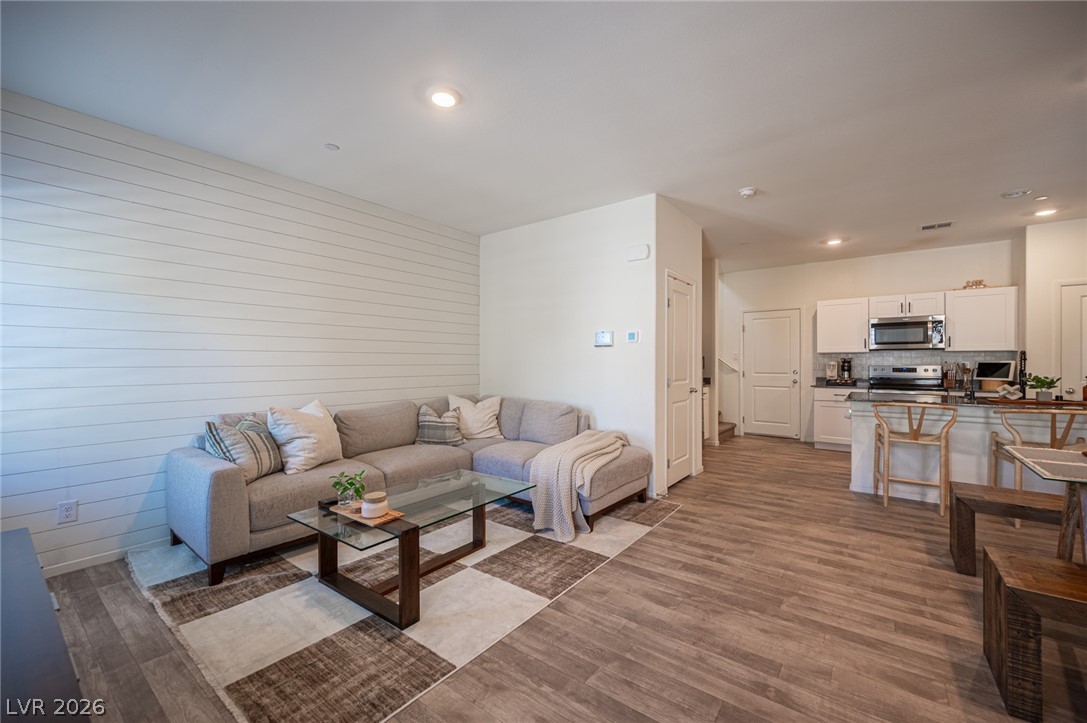 530 Gloster Avenue Henderson NV 89044