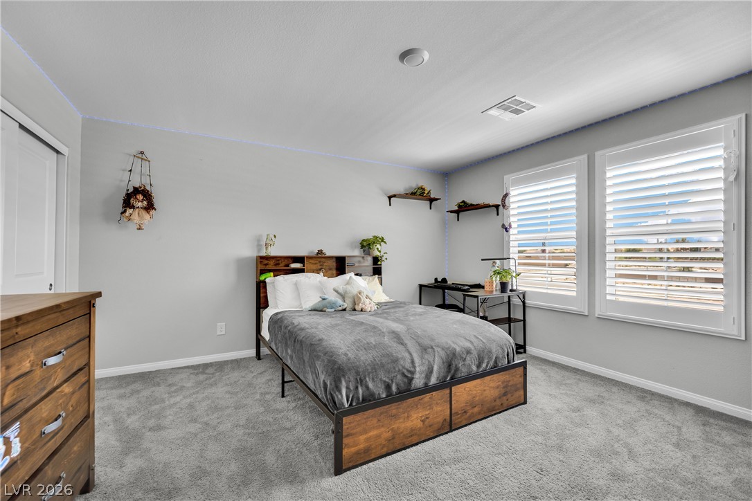1057 Gentle Swan Street Henderson NV 89011