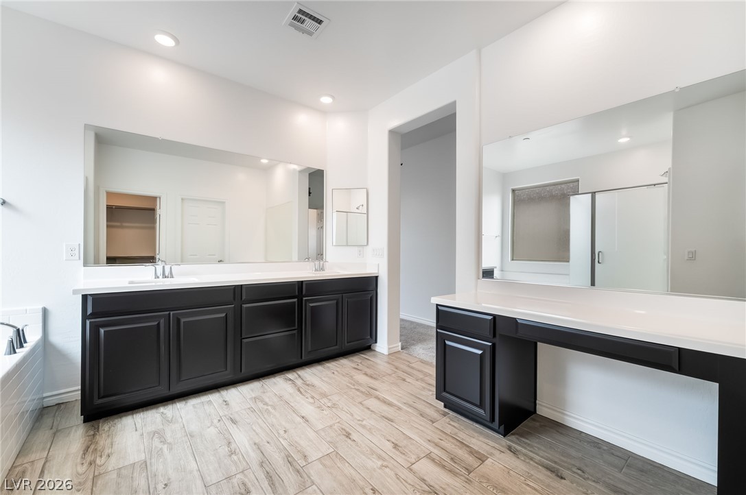 941 Sycamore Falls Street Henderson NV 89052