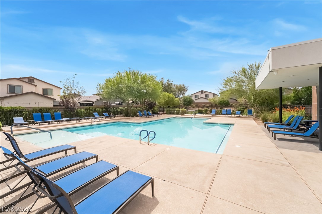 941 Sycamore Falls Street Henderson NV 89052