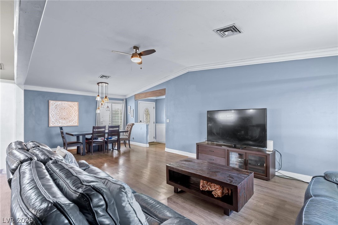 2423 Vista Colina Street Henderson NV 89014
