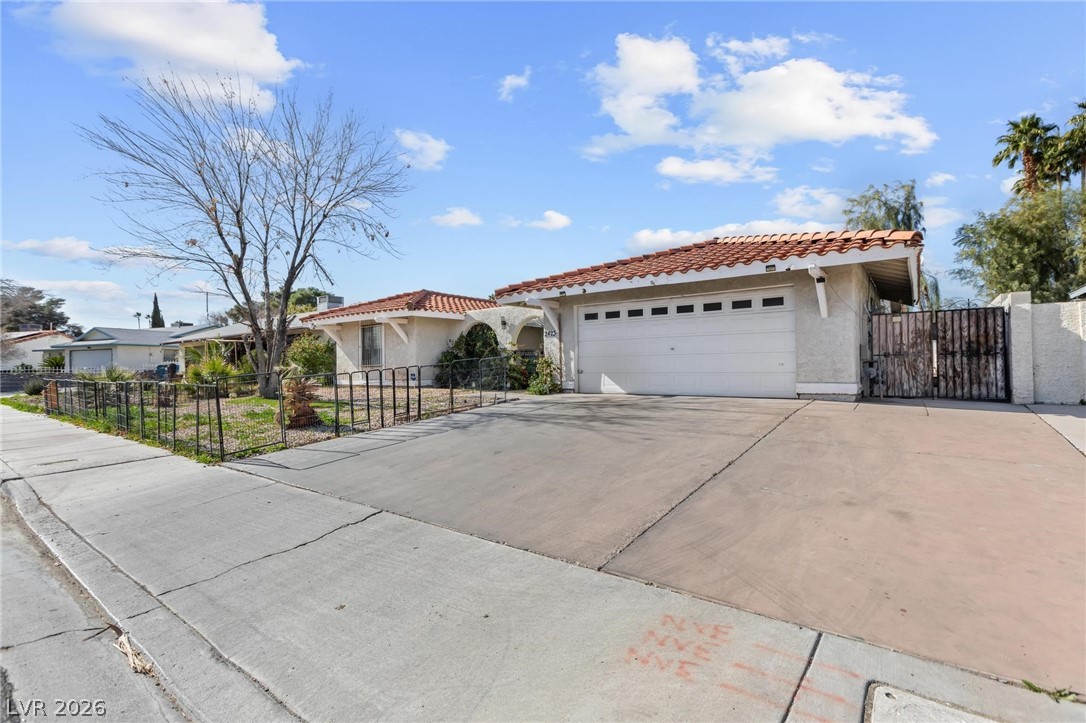2423 Vista Colina Street Henderson NV 89014