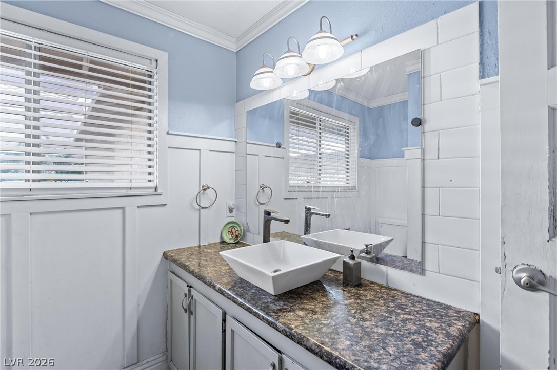 2423 Vista Colina Street Henderson NV 89014