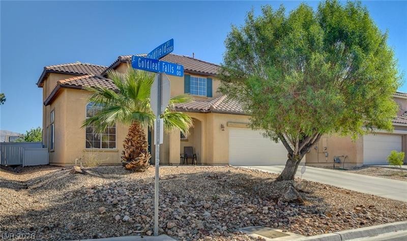 4 Goldleaf Falls Avenue North Las Vegas NV 89031