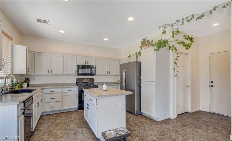 4 Goldleaf Falls Avenue North Las Vegas NV 89031