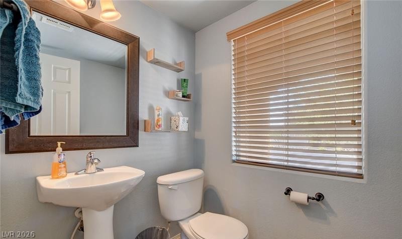4 Goldleaf Falls Avenue North Las Vegas NV 89031