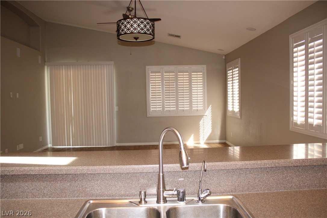 708 Leicester Street Henderson NV 89002