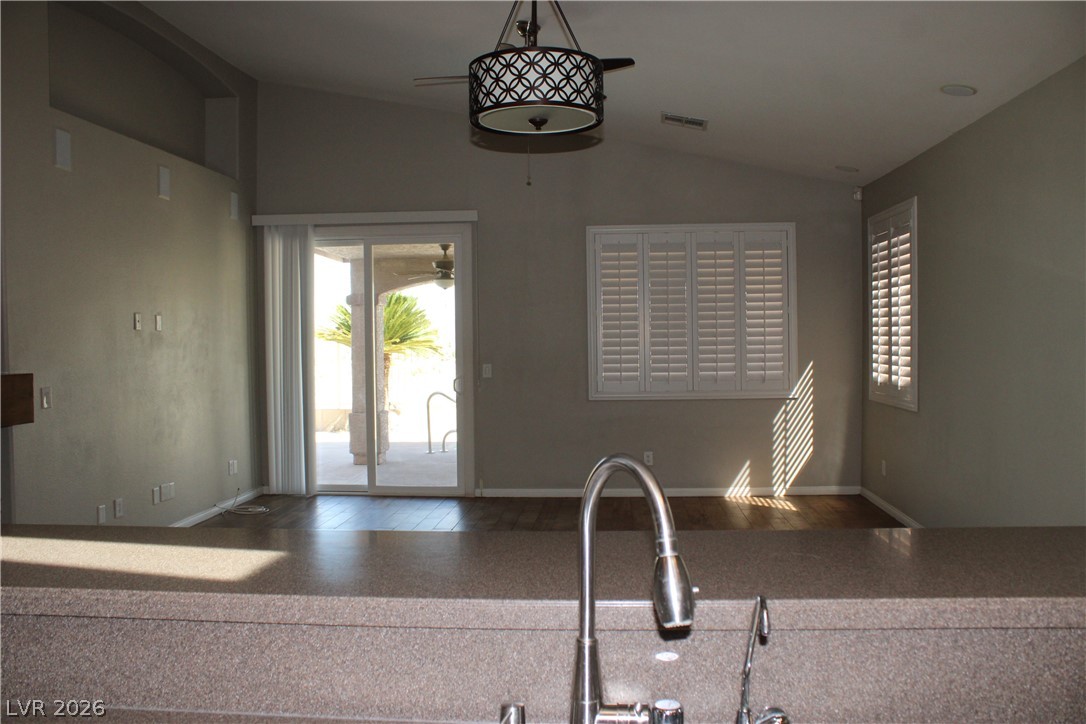 708 Leicester Street Henderson NV 89002