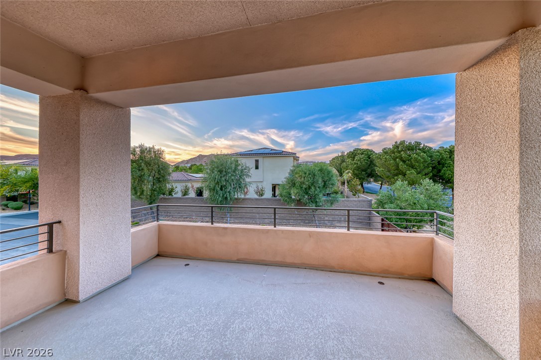 72 Bella Lago Avenue Henderson NV 89011