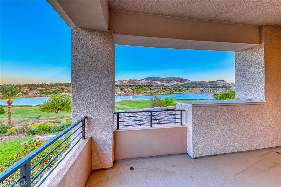 72 Bella Lago Avenue Henderson NV 89011