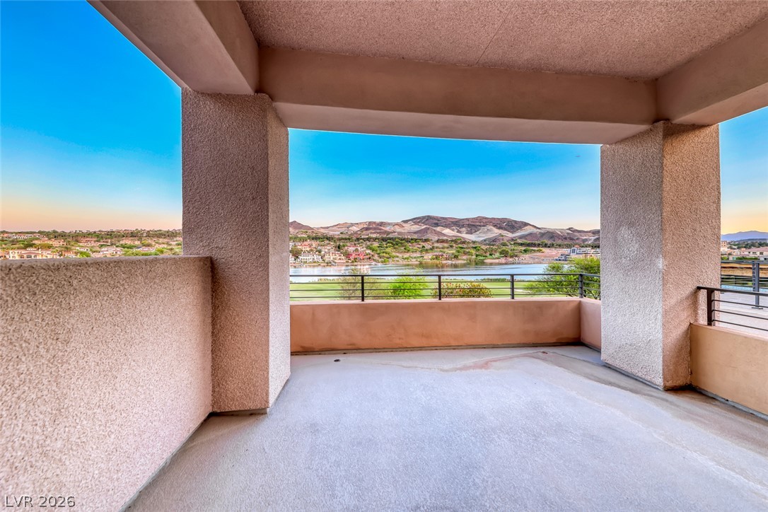 72 Bella Lago Avenue Henderson NV 89011