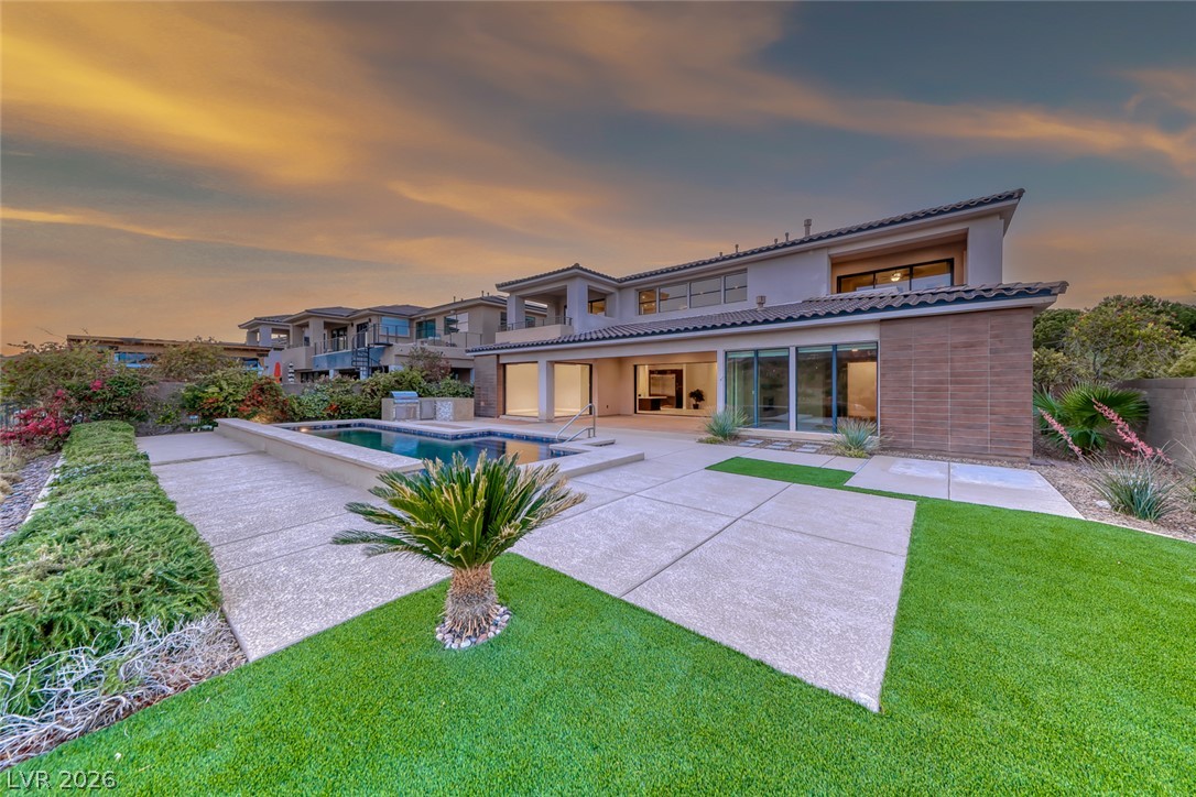 72 Bella Lago Avenue Henderson NV 89011